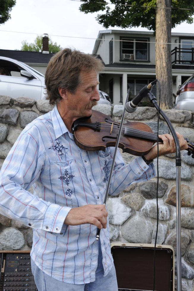 Fiddler at the Schroon Lake  square dance, 2012.